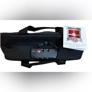 Medicine Safe Brand Locking Medication Travel Bag. TSA Approved. NWT Black